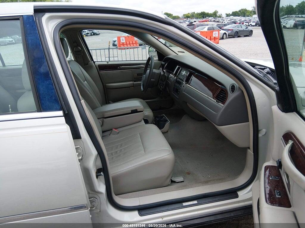 1LNHM81V37Y613012 2007 LINCOLN TOWN CAR photo no. 5