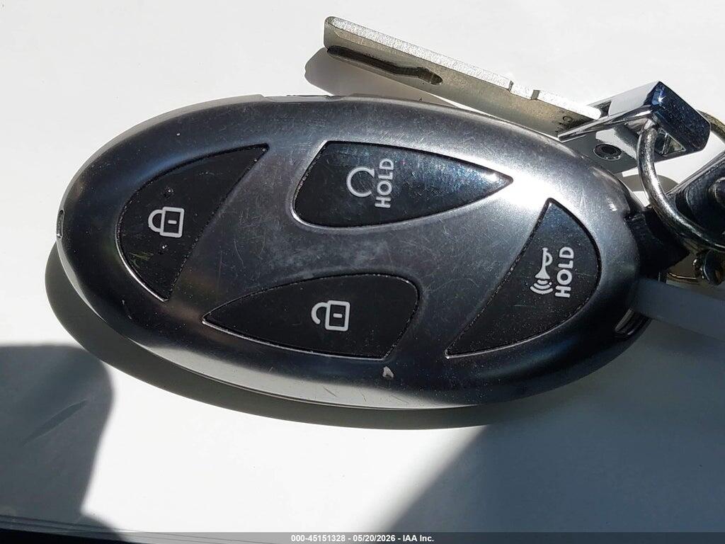 KMHLM4DJ4RU104861 2024 HYUNDAI ELANTRA HYBRID photo no. 11
