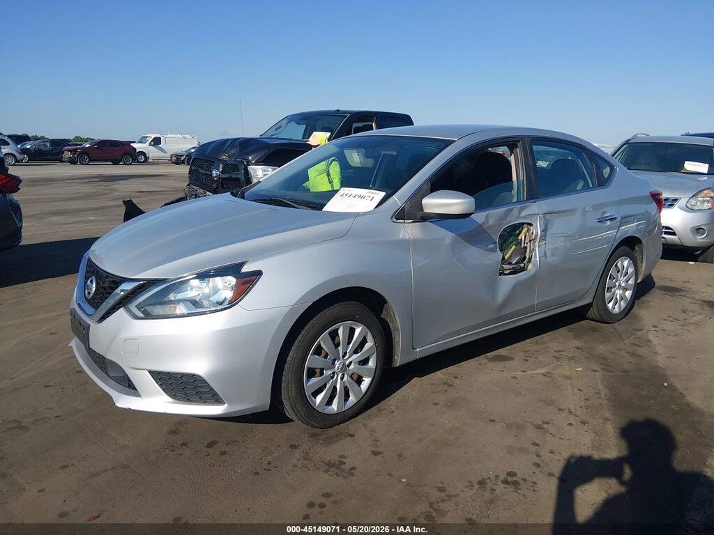 3N1AB7AP4JY279286 2018 NISSAN SENTRA photo no. 2