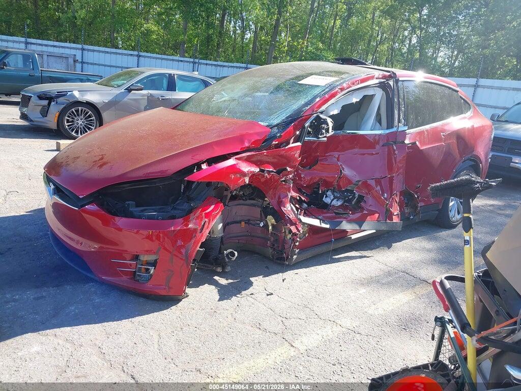 5YJXCDE25KF157373 2019 TESLA MODEL X photo no. 2