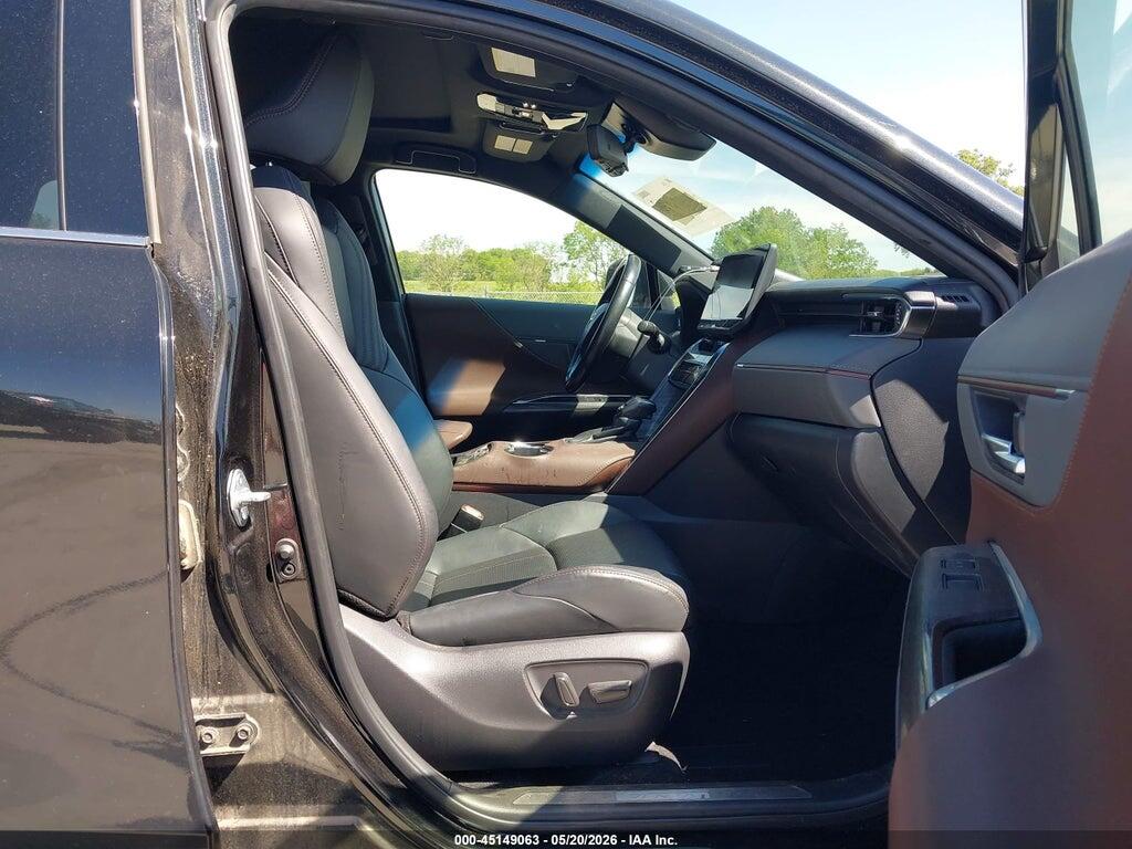 JTEAAAAH4MJ011672 2021 TOYOTA VENZA photo no. 5