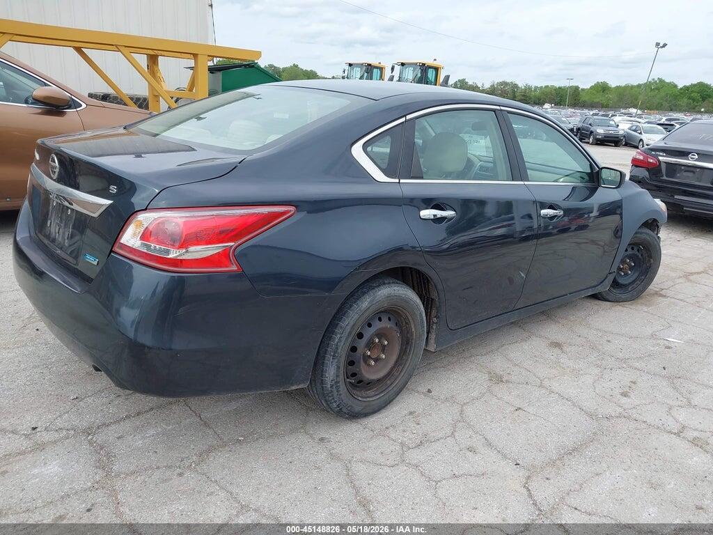 1N4AL3AP3DN461409 2013 NISSAN ALTIMA photo no. 4