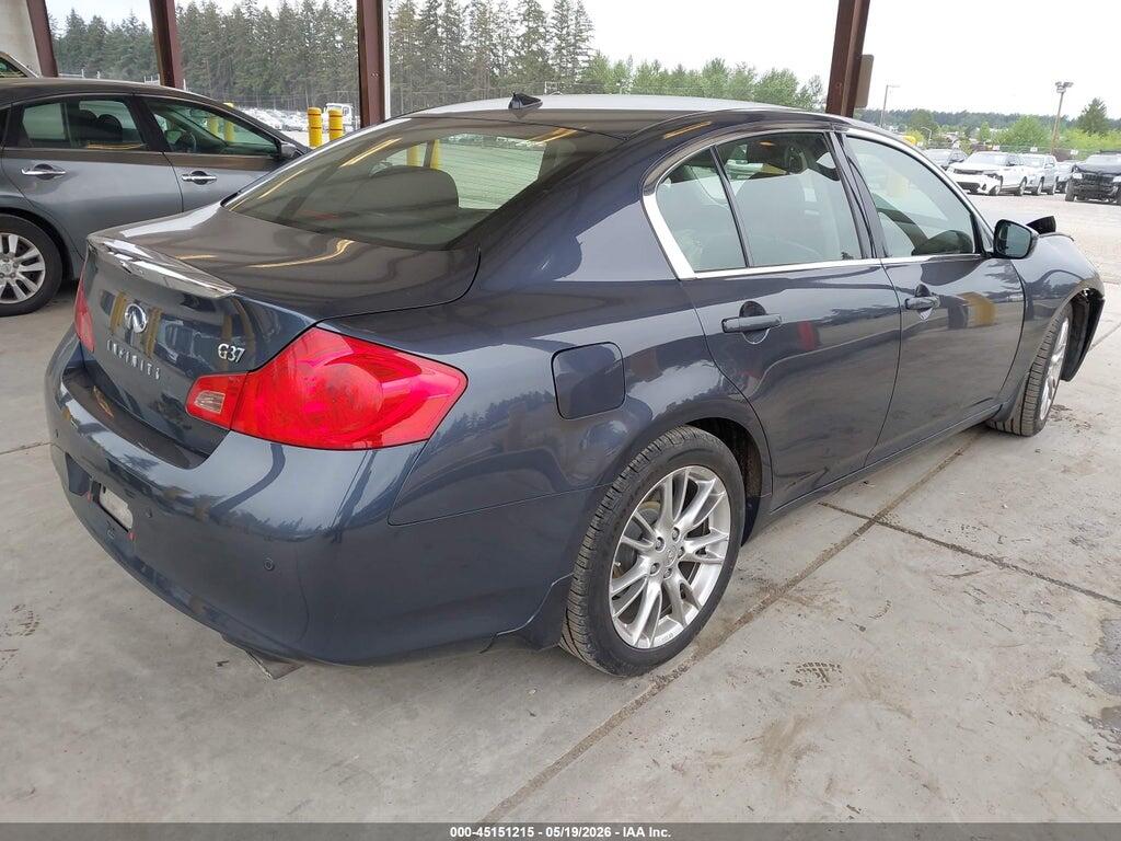 JN1CV6AP8BM502010 2011 INFINITI G37 photo no. 4