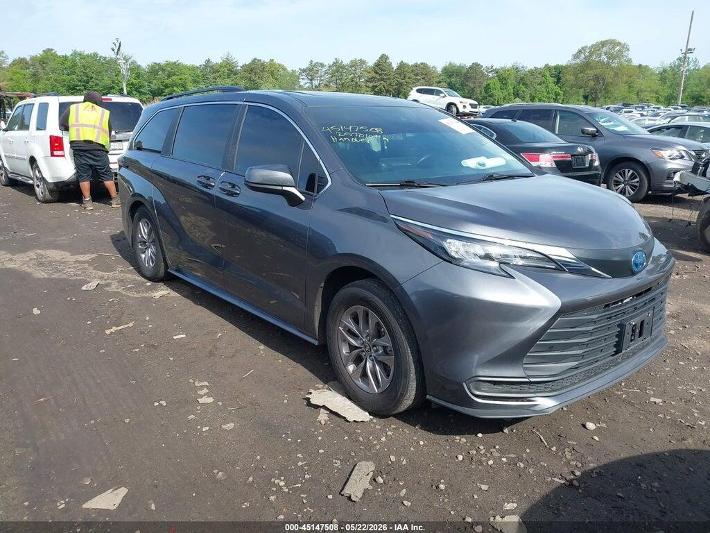 5TDBSKFC1SS175096 2025 TOYOTA SIENNA photo no. 1