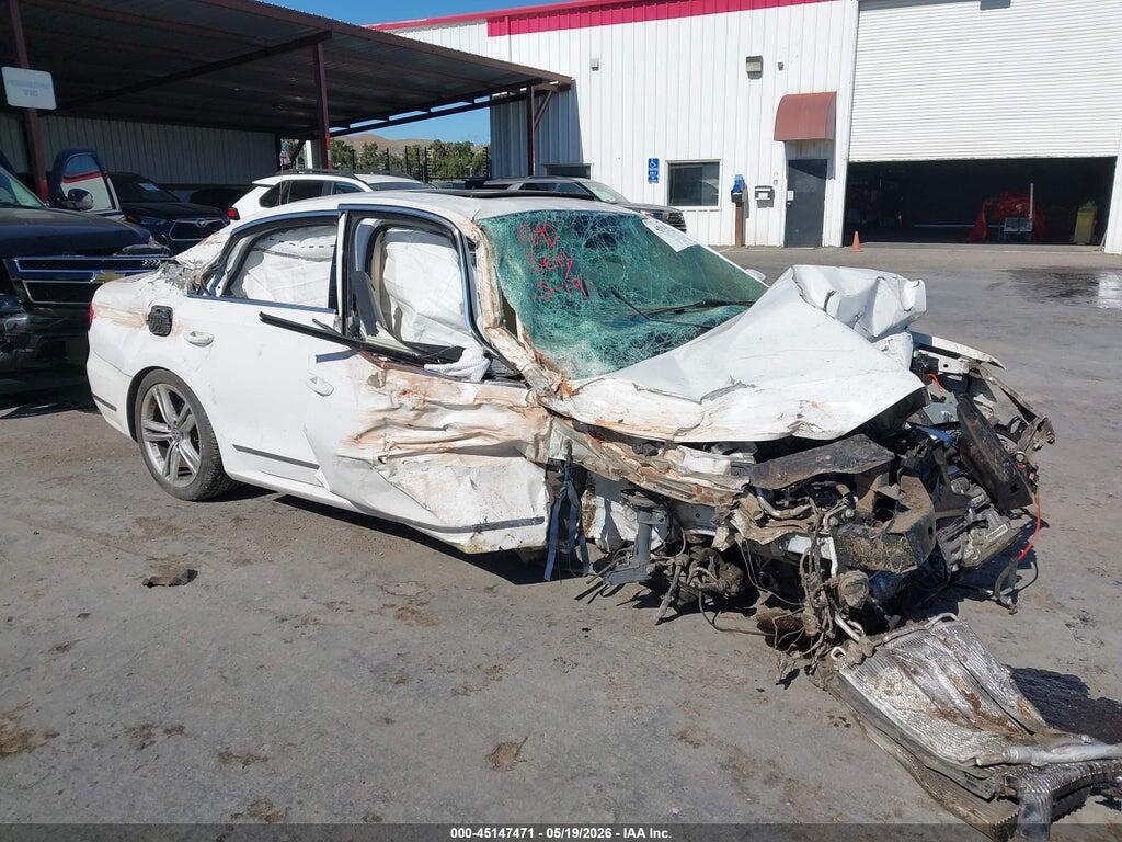 1VWBT7A34FC062054 2015 VOLKSWAGEN PASSAT photo no. 1