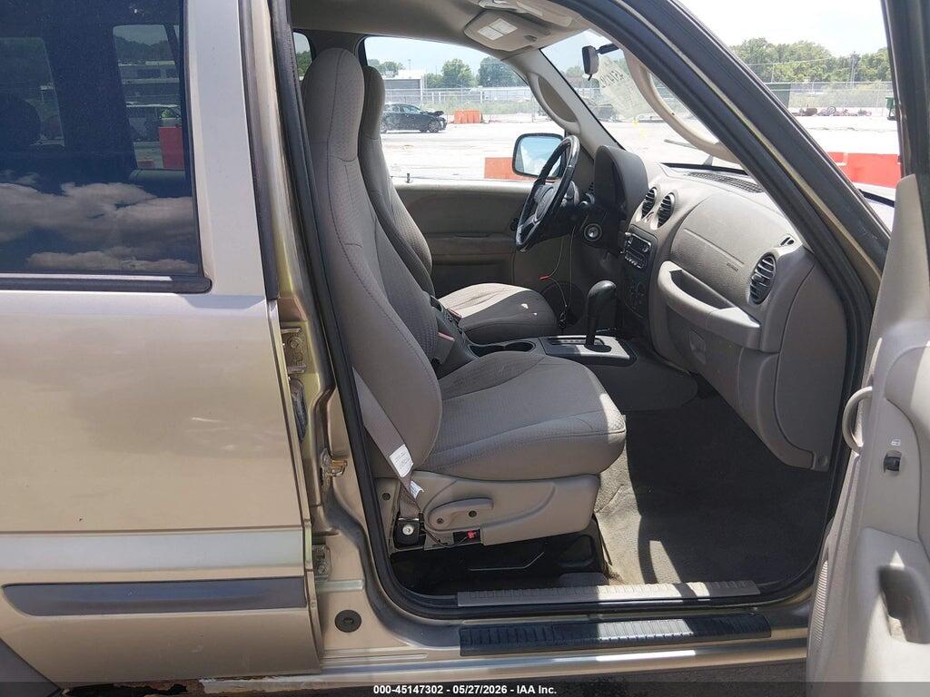 1J4GL48K44W126264 2004 JEEP LIBERTY photo no. 5