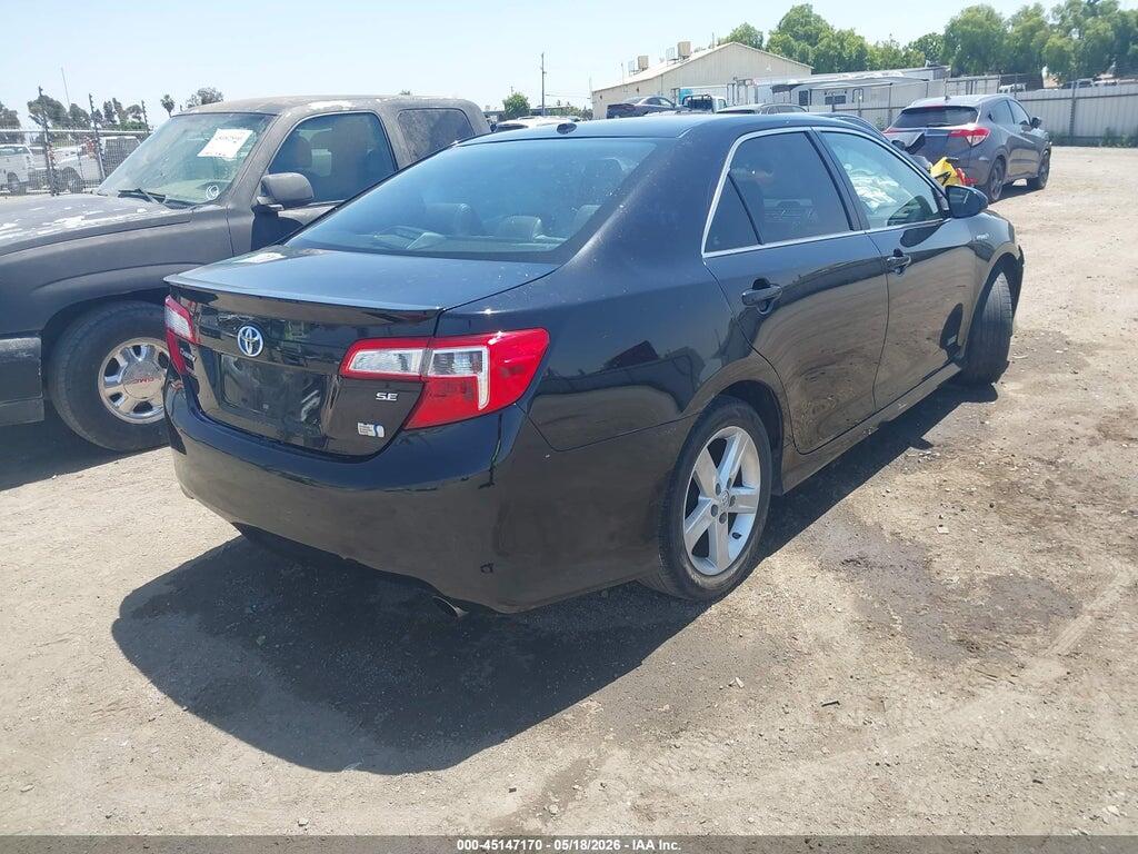 4T1BD1FK8EU130454 2014 TOYOTA CAMRY HYBRID photo no. 4