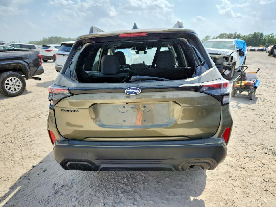 2025 SUBARU FORESTER PREMIUM — Фото 6 из 12