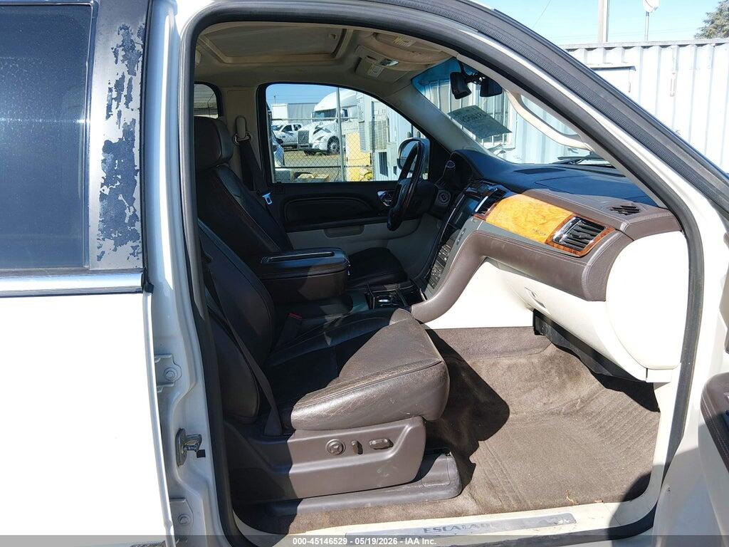 1GYS4KEF4ER172633 2014 CADILLAC ESCALADE ESV photo no. 5