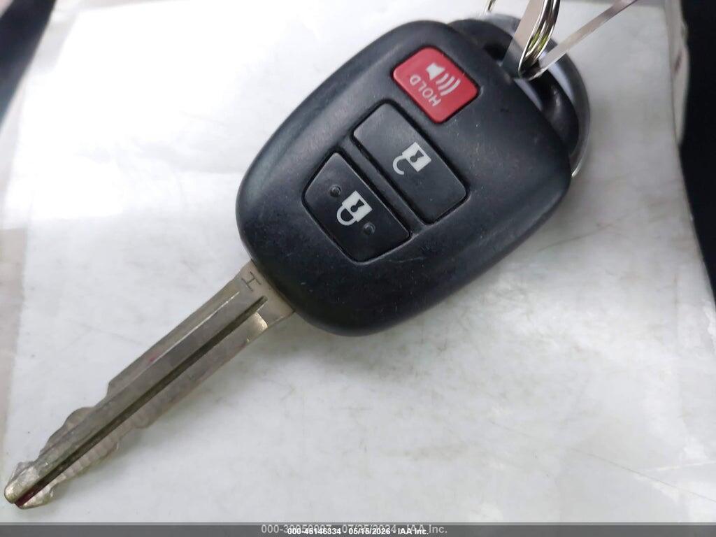 2T3WFREV9DW023067 2013 TOYOTA RAV4 photo no. 11