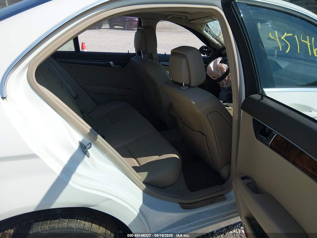 WDDGF8BB6CR235003 2012 MERCEDES-BENZ C 300 photo no. 8