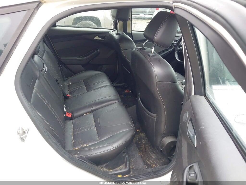 1FAHP3N21CL333875 2012 FORD FOCUS photo no. 8