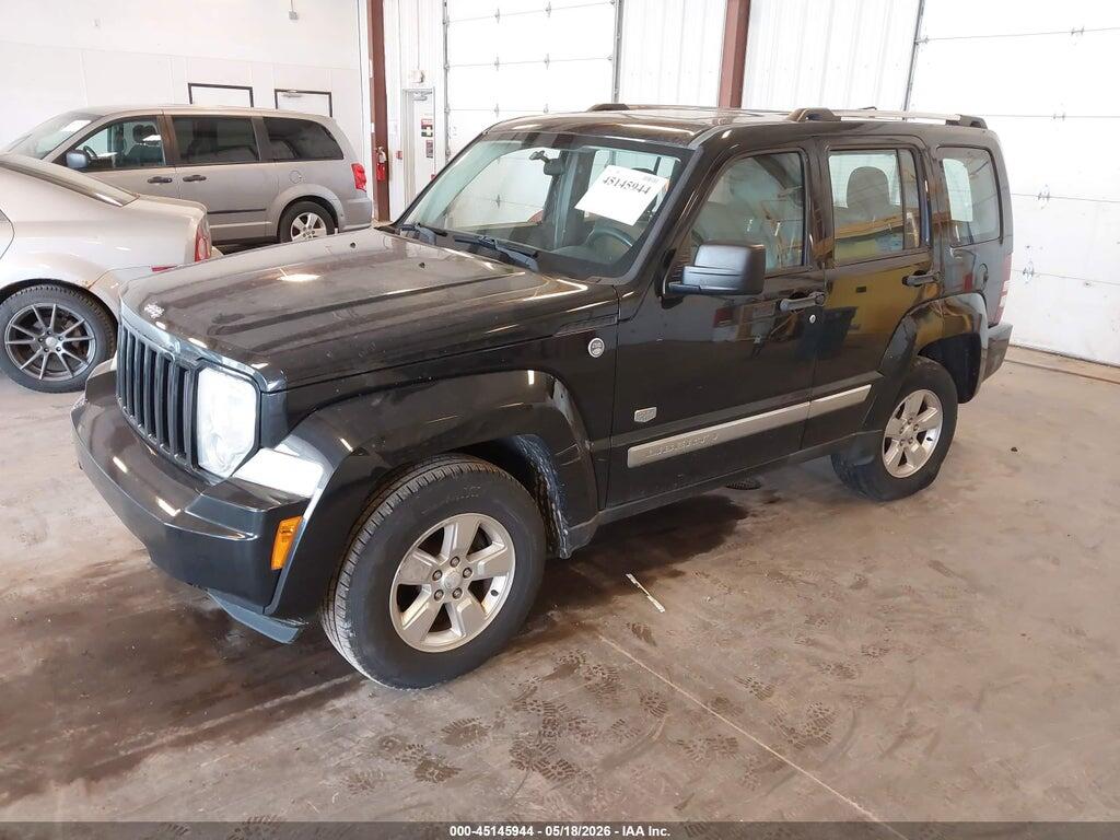 1J4PN2GK2BW558557 2011 JEEP LIBERTY photo no. 2