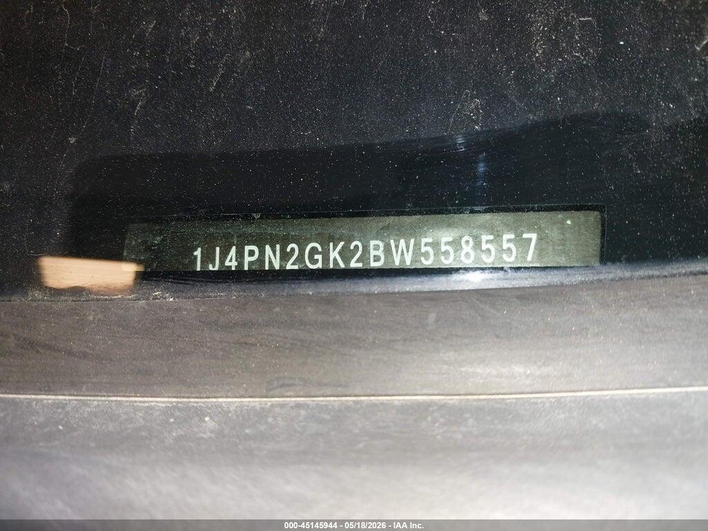 1J4PN2GK2BW558557 2011 JEEP LIBERTY photo no. 9