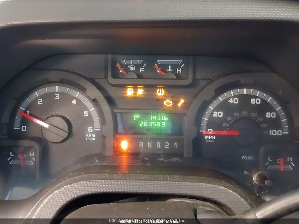 1FTNE2EWXBDA18064 2011 FORD E-250 photo no. 7