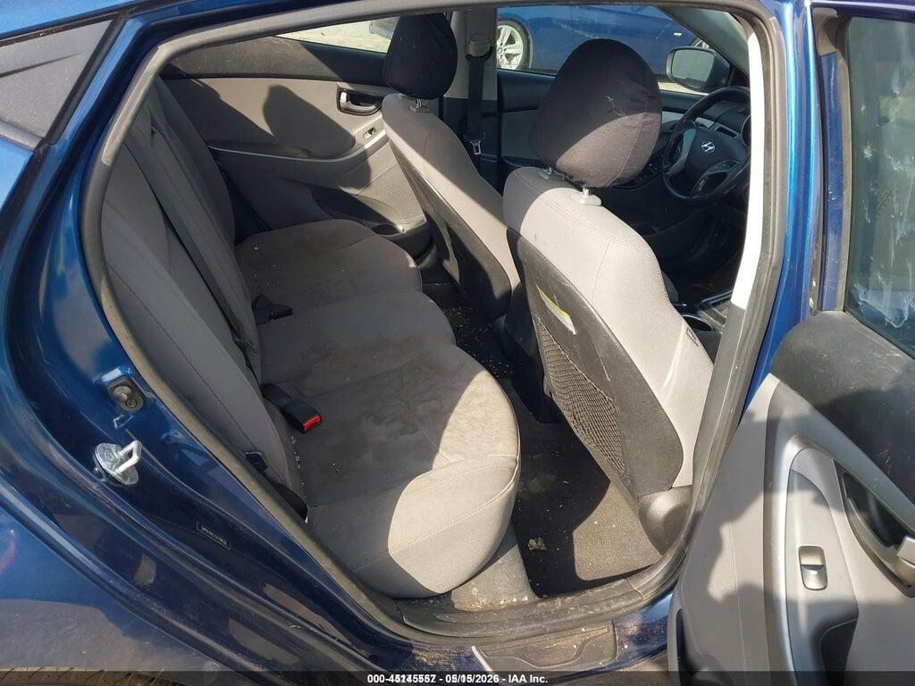 5NPDH4AE1GH746630 2016 HYUNDAI ELANTRA photo no. 8