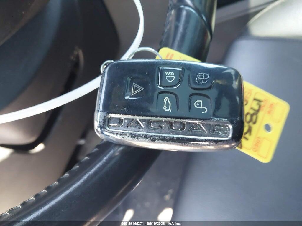 SADCJ2FX9LA645324 2020 JAGUAR F-PACE photo no. 11