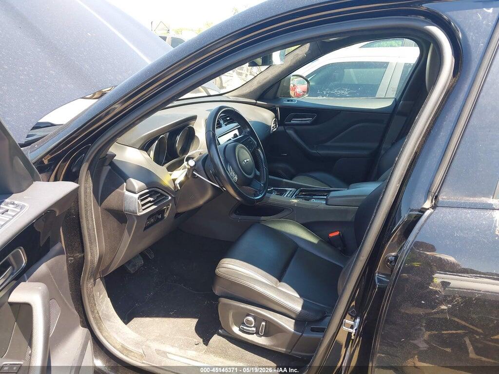SADCJ2FX9LA645324 2020 JAGUAR F-PACE photo no. 5