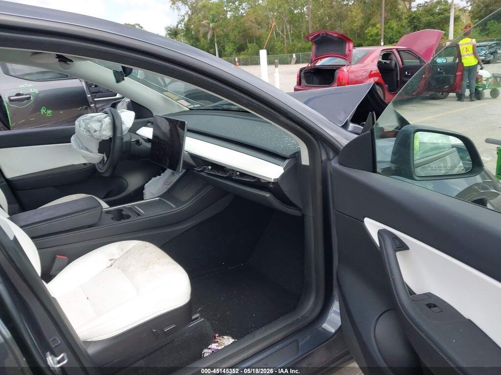 7SAYGDEF8NF453586 2022 TESLA MODEL Y photo no. 5