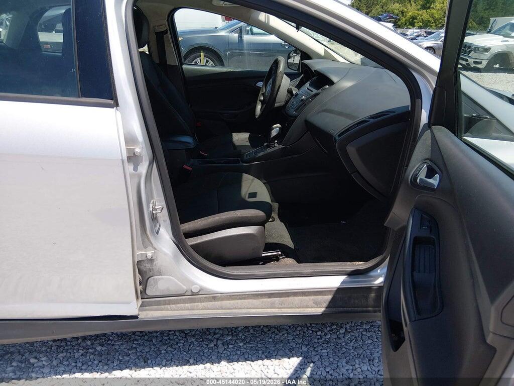 1FADP3F24FL365995 2015 FORD FOCUS photo no. 5
