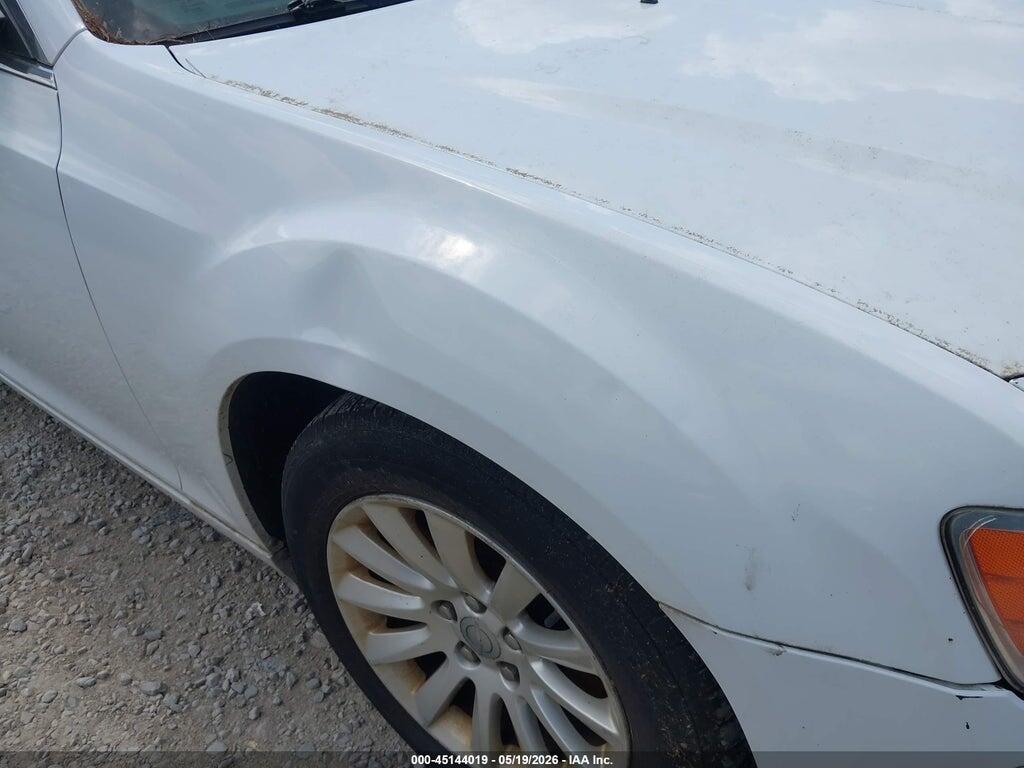 2C3CCAAG5EH132667 2014 CHRYSLER 300 photo no. 12