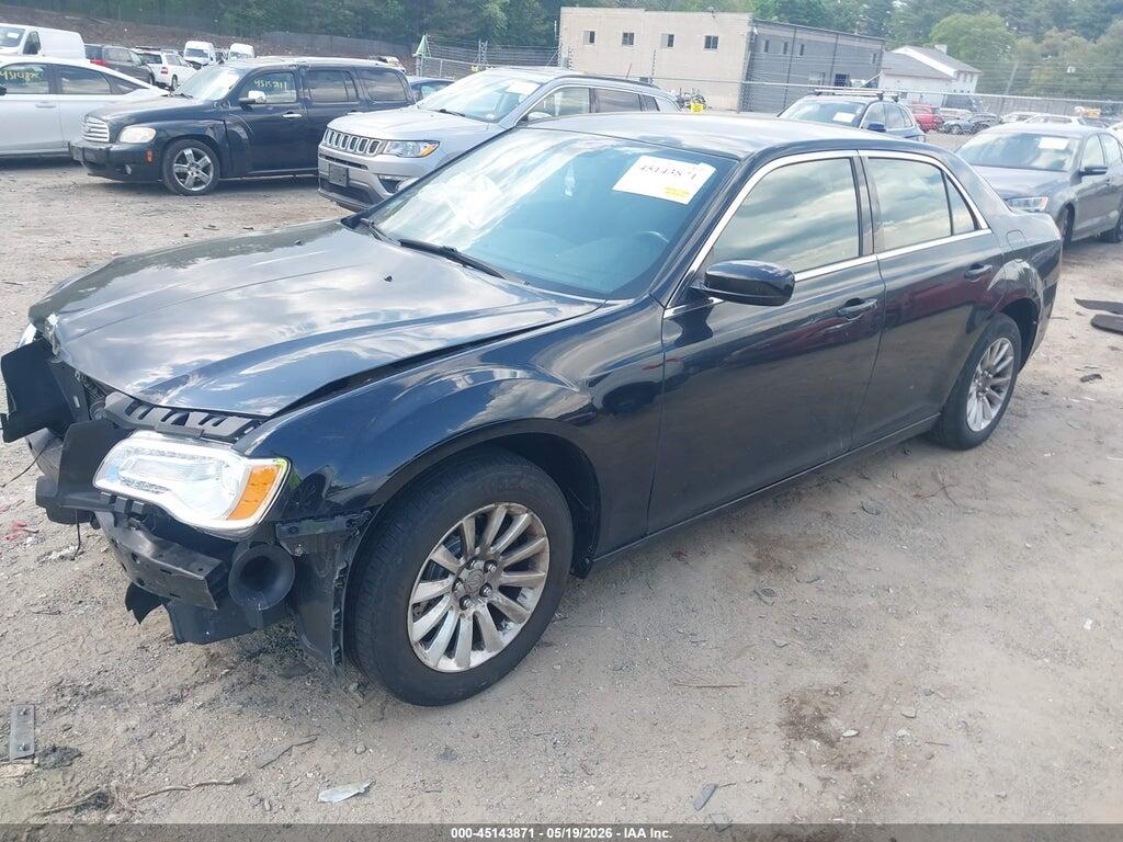 2C3CA4CG8BH531850 2011 CHRYSLER 300 photo no. 2