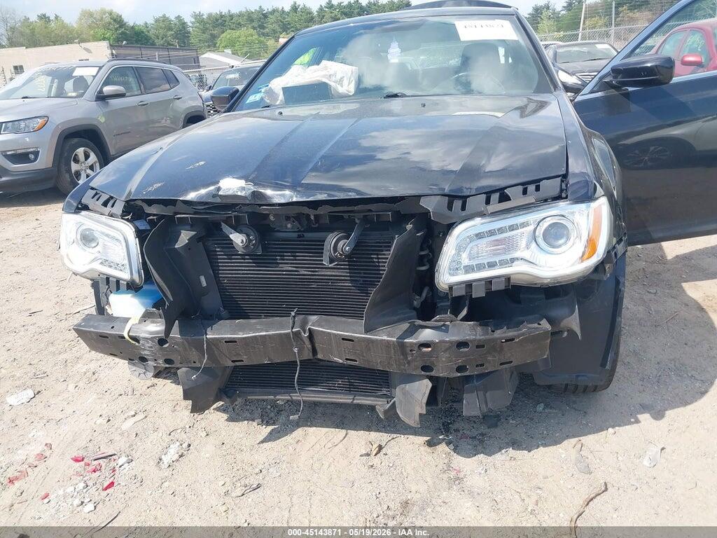 2C3CA4CG8BH531850 2011 CHRYSLER 300 photo no. 6