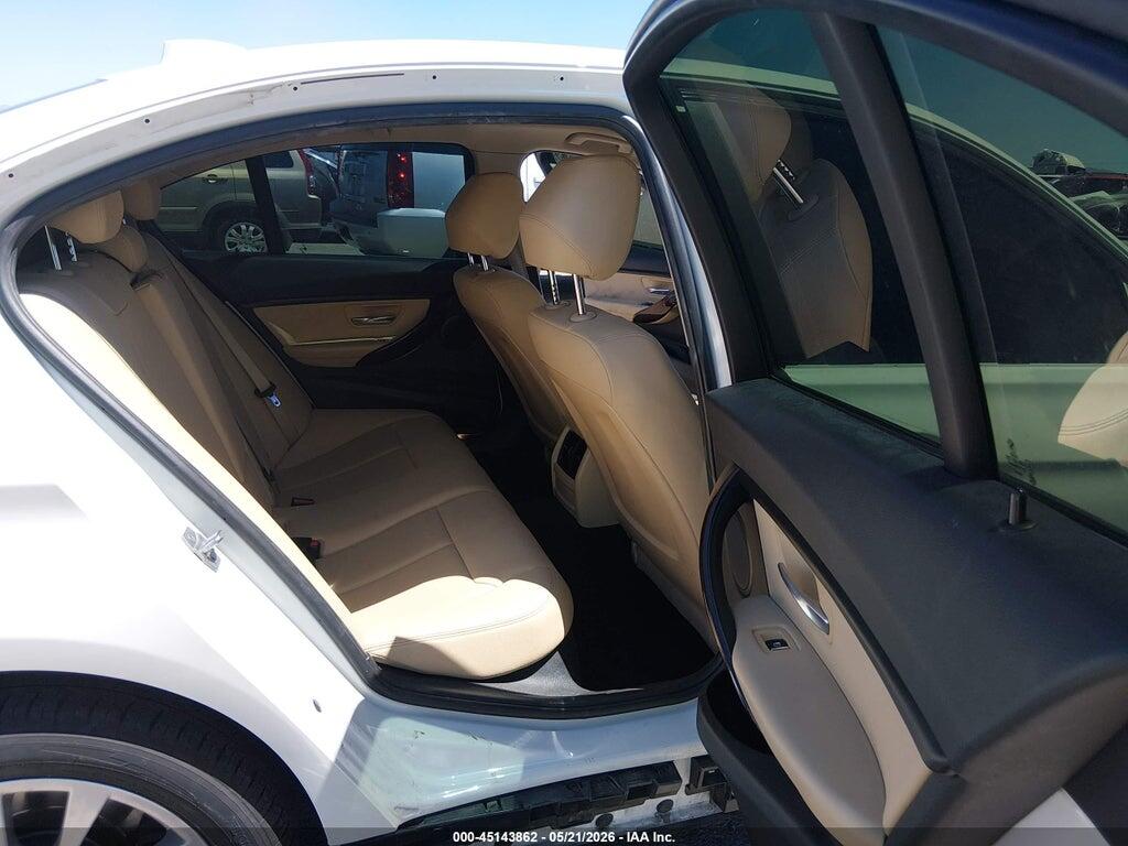 WBA8E1G31HNU18508 2017 BMW 320I photo no. 8