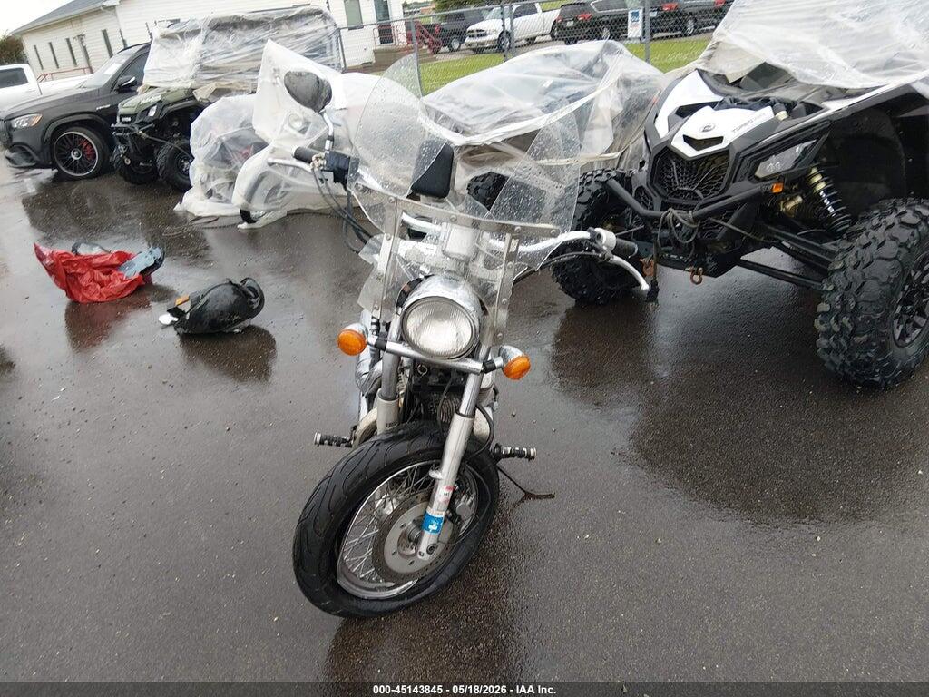 JH2RC4409XM100124 1999 HONDA VT750 photo no. 5