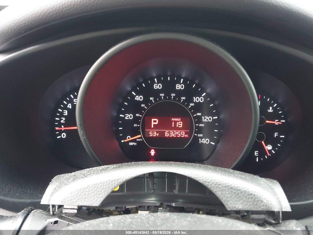 KNDJN2A26G7836723 2016 KIA SOUL photo no. 7