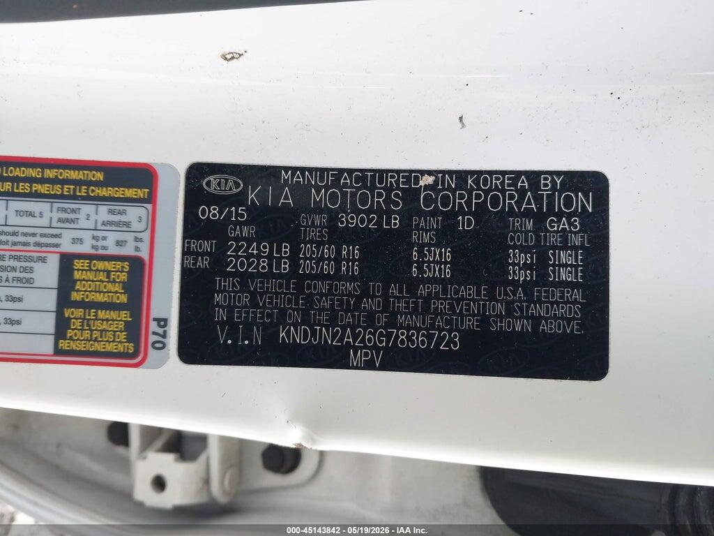 KNDJN2A26G7836723 2016 KIA SOUL photo no. 9