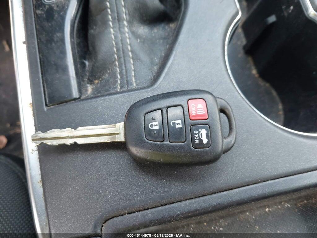 4T1BF1FK6FU892175 2015 TOYOTA CAMRY photo no. 11