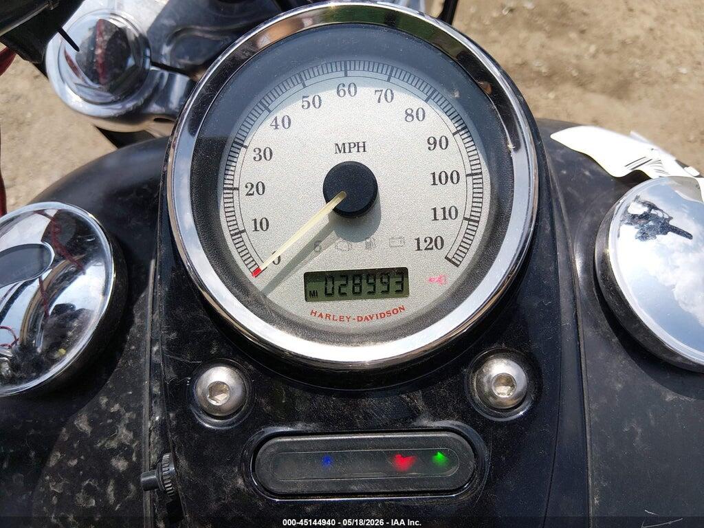 1HD1GP411BC314235 2011 HARLEY-DAVIDSON FXDWG photo no. 7