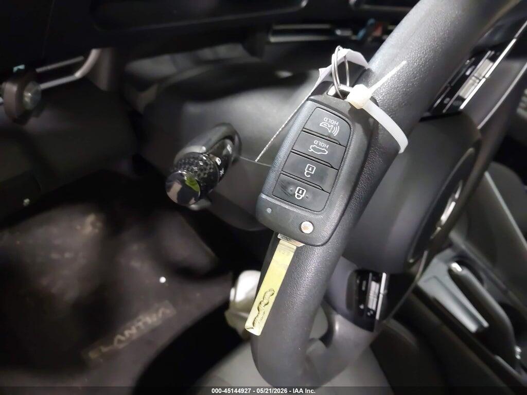 KMHLL4DG9RU783100 2024 HYUNDAI ELANTRA photo no. 11