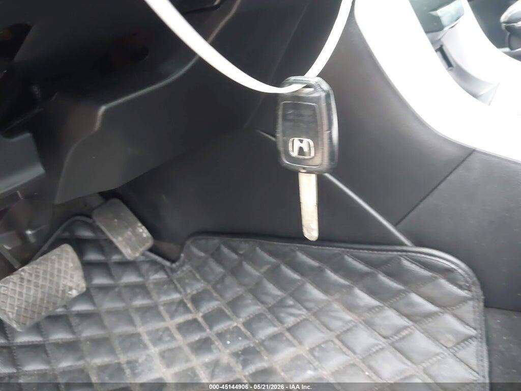 1HGCR2F54DA169912 2013 HONDA ACCORD photo no. 11