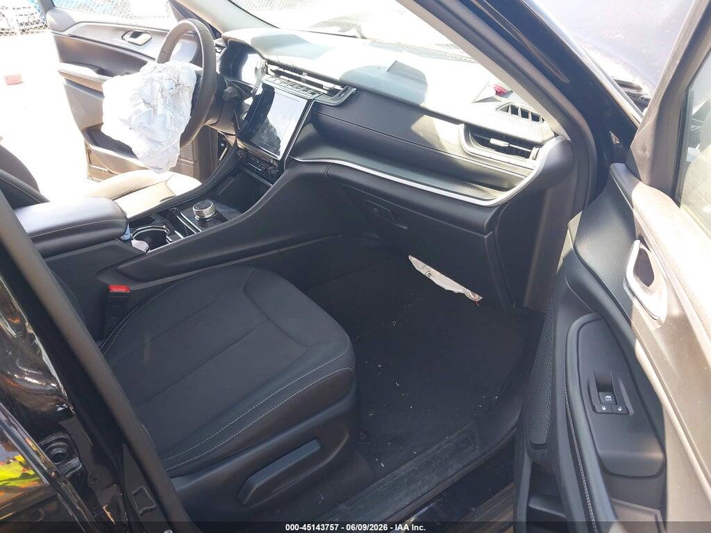 1C4RJKAG7P8865975 2023 JEEP GRAND CHEROKEE L photo no. 5