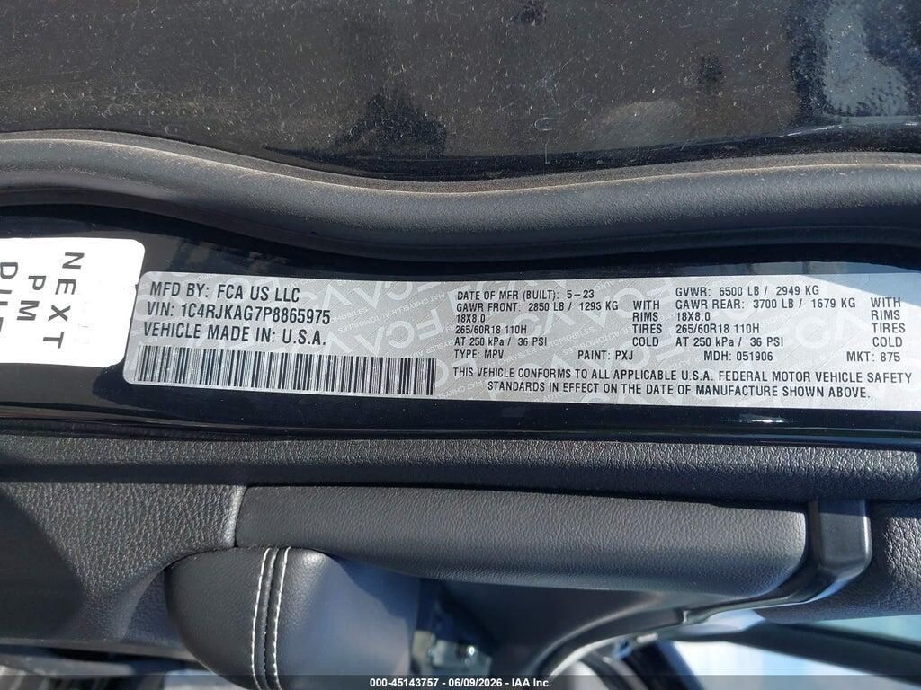 1C4RJKAG7P8865975 2023 JEEP GRAND CHEROKEE L photo no. 9