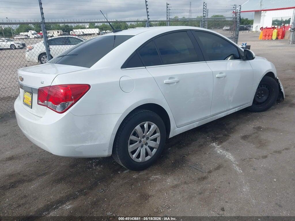 1G1PF5S90B7126478 2011 CHEVROLET CRUZE photo no. 4