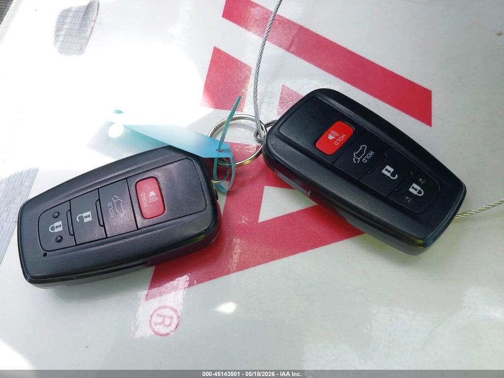 JTMRWRFV9MD136445 2021 TOYOTA RAV4 HYBRID photo no. 11