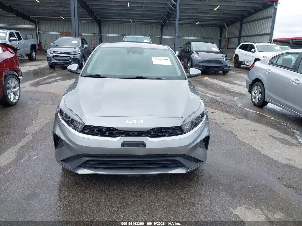 3KPF24AD2PE685536 2023 KIA FORTE photo no. 12