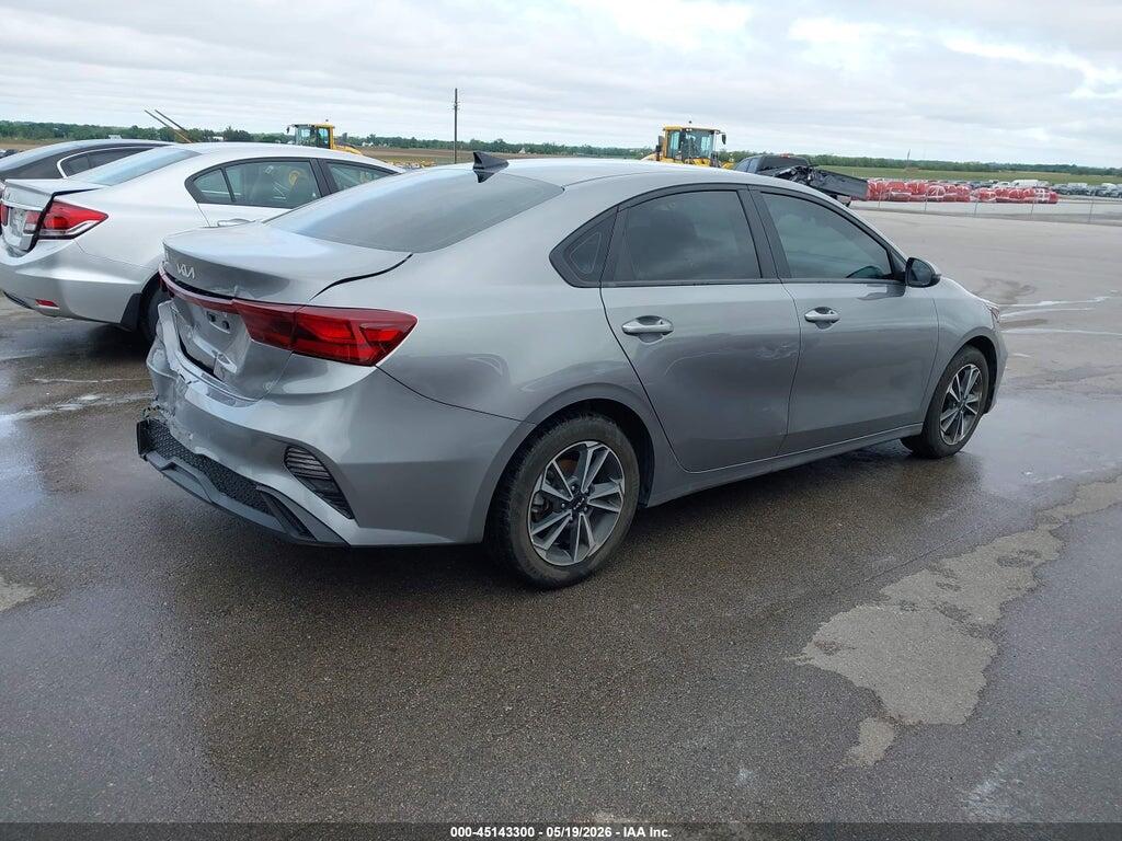 3KPF24AD2PE685536 2023 KIA FORTE photo no. 4