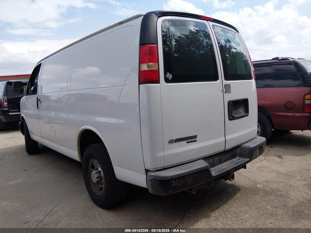 1GCWGFCA5D1192352 2013 CHEVROLET EXPRESS 2500 photo no. 3