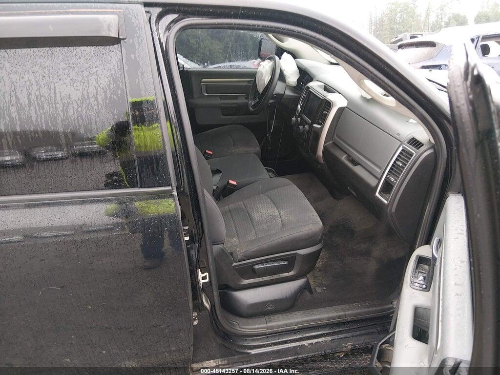 1C6RR7LT0KS697065 2019 RAM 1500 CLASSIC photo no. 5