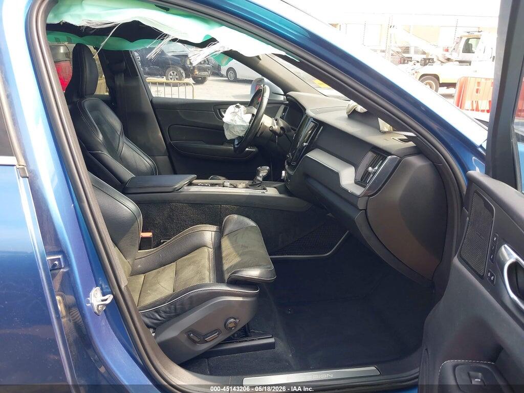 LYV102DM4KB287829 2019 VOLVO XC60 photo no. 5