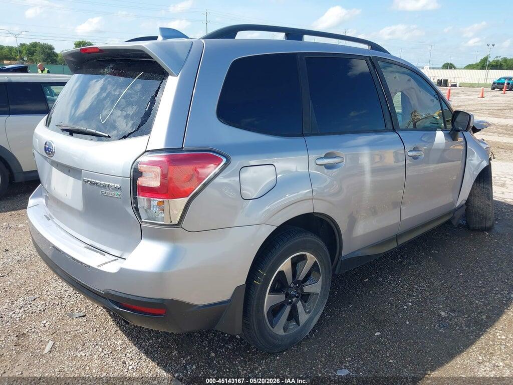 JF2SJADC0HH402860 2017 SUBARU FORESTER photo no. 4