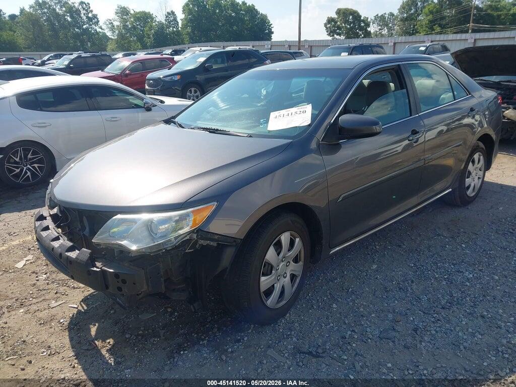 4T4BF1FK4ER403938 2014 TOYOTA CAMRY photo no. 2