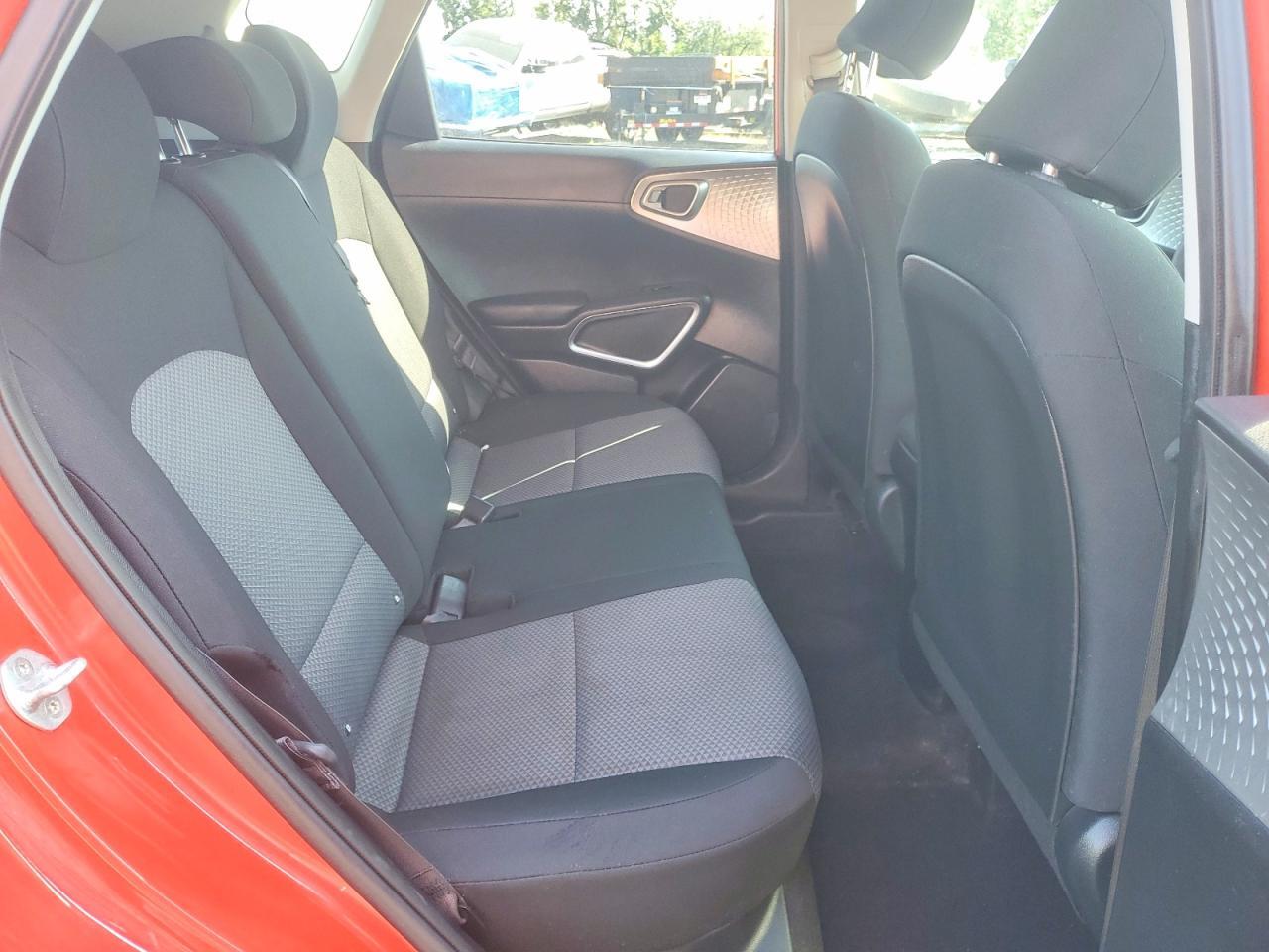 2021 KIA SOUL LX — Фото 10 из 12