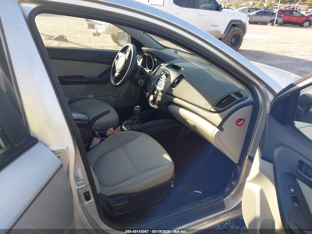 KNAFU4A20B5465094 2011 KIA FORTE photo no. 5