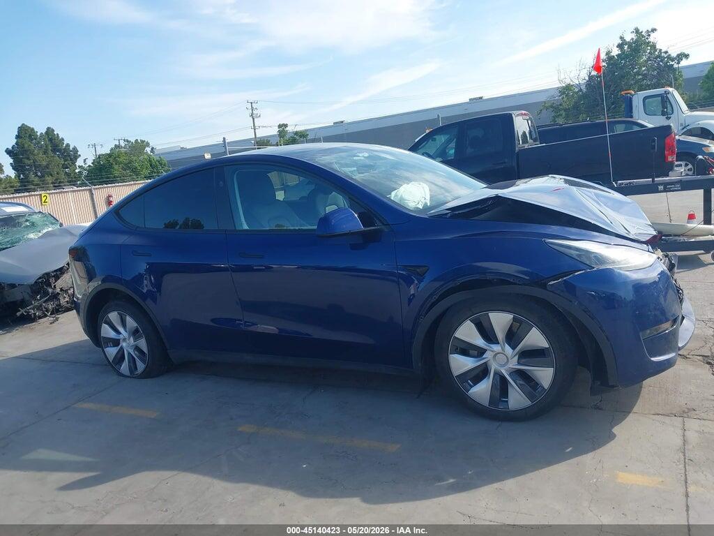 7SAYGAEE1RF983197 2024 TESLA MODEL Y photo no. 12