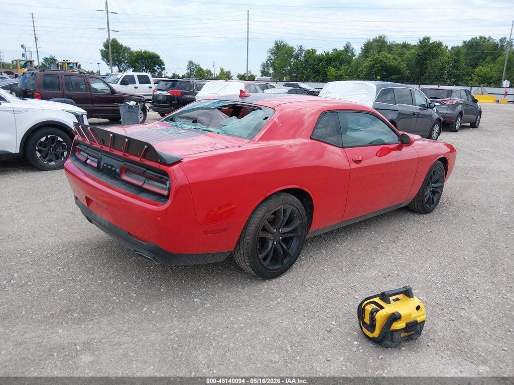 2C3CDZAG7GH119661 2016 DODGE CHALLENGER photo no. 4